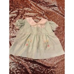Vintage Light Green Embroidery Floral 9 Months Beautiful * Read